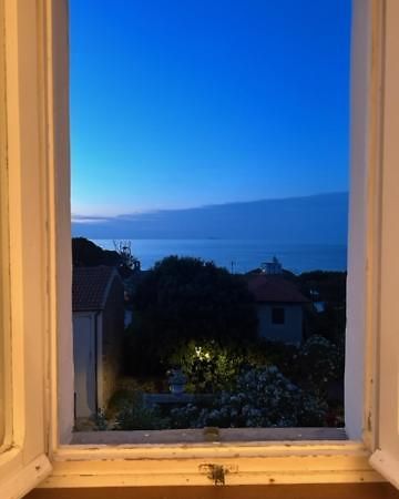 Maison Des Amis Βίλα Capraia Εξωτερικό φωτογραφία