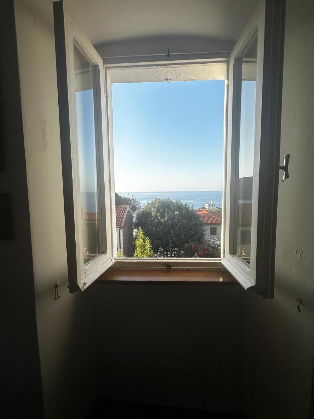Maison Des Amis Βίλα Capraia Εξωτερικό φωτογραφία